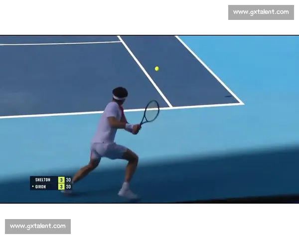 网球拍的“黑科技”，让你的下一击势不可挡